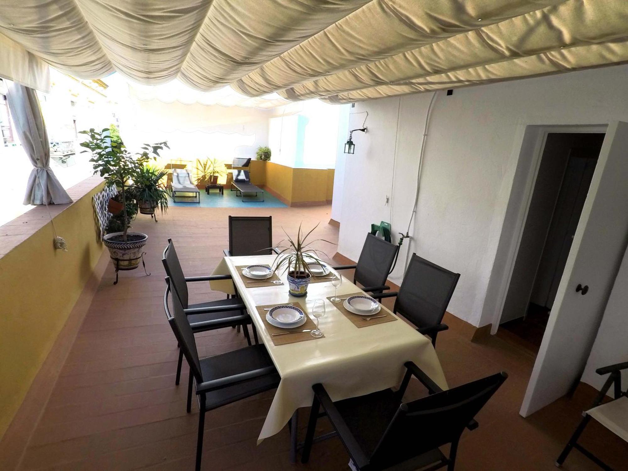 Duplex Acogedor Con Gran Terraza En Pleno Centro De Sevilla! Ngoại thất bức ảnh